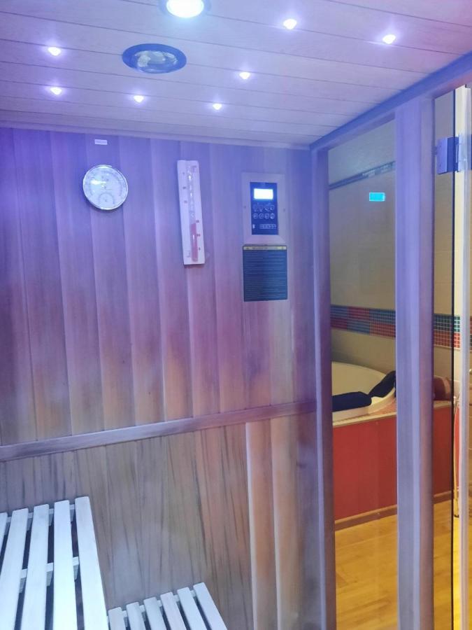 Vip Room 209 Trooz Dış mekan fotoğraf